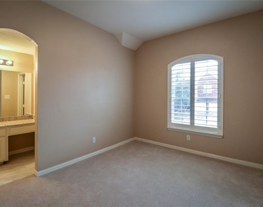 9130 Bottlebrush Lane - Photo Thumbnail 28