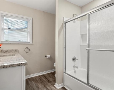 609 N Norma Drive - Photo Thumbnail 19