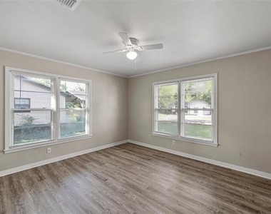 609 N Norma Drive - Photo Thumbnail 14