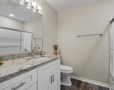 609 N Norma Drive - Photo Thumbnail 13