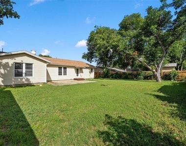 609 N Norma Drive - Photo Thumbnail 23