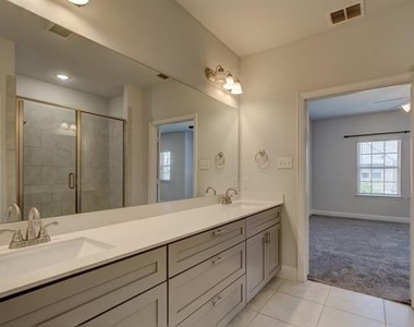 1564 Windermere Way - Photo Thumbnail 28
