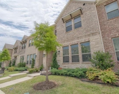 1564 Windermere Way - Photo Thumbnail 4