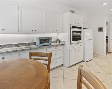 6311 Bandera Avenue - Photo Thumbnail 6