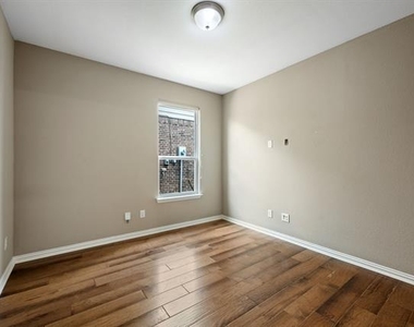 3713 Limousine Parkway - Photo Thumbnail 17