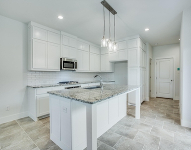 6519 Bowman Roberts Road - Photo Thumbnail 5