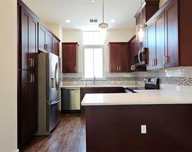 13222 Bee Street - Photo Thumbnail 10