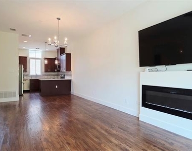 13222 Bee Street - Photo Thumbnail 9
