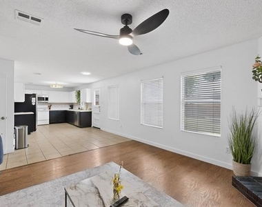 2316 White Oak Drive - Photo Thumbnail 11