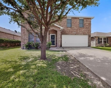2316 White Oak Drive - Photo Thumbnail 1