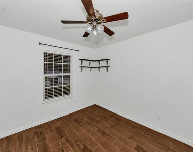 10117 Sourwood Drive - Photo Thumbnail 19