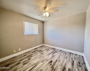 1413 N Jay Street - Photo Thumbnail 5