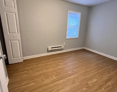 North Burgher Avenue - Photo Thumbnail 9