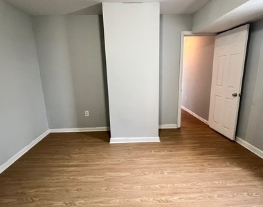 North Burgher Avenue - Photo Thumbnail 13
