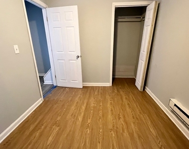 North Burgher Avenue - Photo Thumbnail 8
