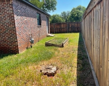 2700 Taft Boulevard - Photo Thumbnail 38