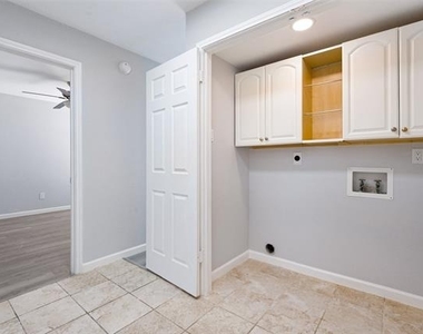 1618 San Francisco Street - Photo Thumbnail 23