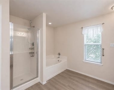 6704 Cambrian Way - Photo Thumbnail 13