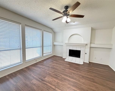 6224 St Leonard Drive - Photo Thumbnail 11
