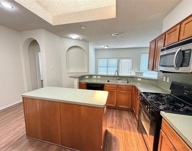 6224 St Leonard Drive - Photo Thumbnail 17