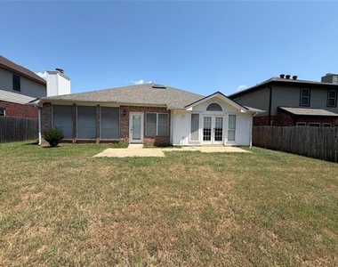 6224 St Leonard Drive - Photo Thumbnail 19