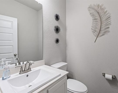 3512 Harbour Mist Trail - Photo Thumbnail 23
