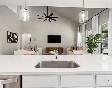 3512 Harbour Mist Trail - Photo Thumbnail 10