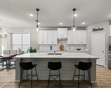 3512 Harbour Mist Trail - Photo Thumbnail 7