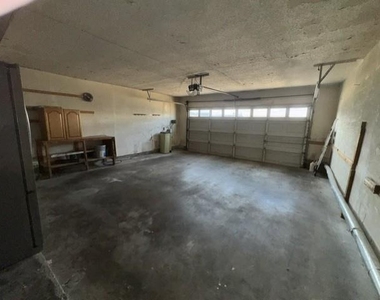 2312 Garden Park Court - Photo Thumbnail 20