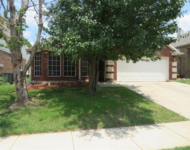 11828 Vienna Apple Road - Photo Thumbnail 5