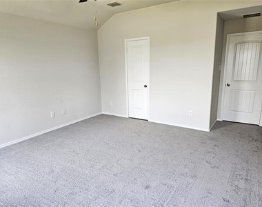 4529 Ashmark Road - Photo Thumbnail 12