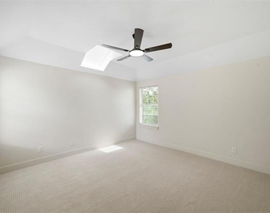2104 Old Mcgarrah Road - Photo Thumbnail 10