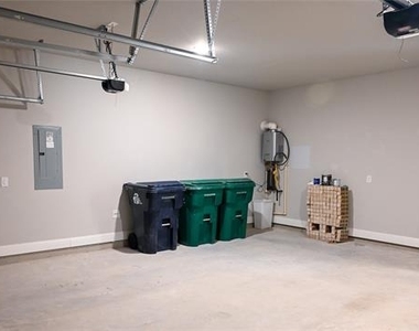 1508 Hamlisch Avenue - Photo Thumbnail 25
