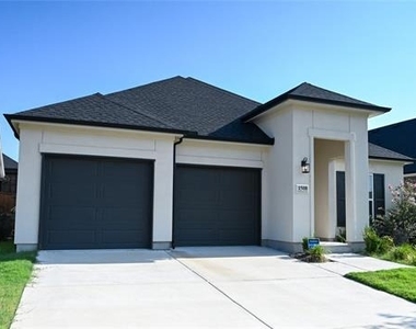 1508 Hamlisch Avenue - Photo Thumbnail 1