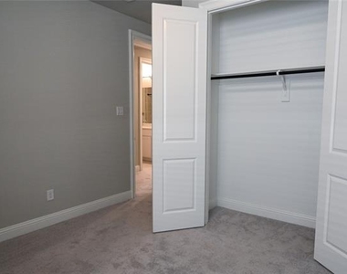 1508 Hamlisch Avenue - Photo Thumbnail 21