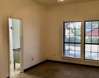 4106 Sunday Hill Drive - Photo Thumbnail 3