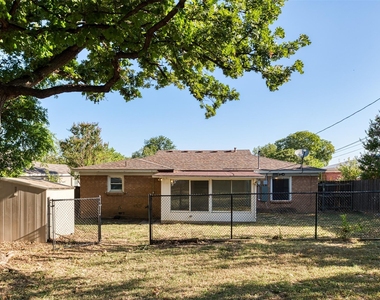 413 Kimbrough Street - Photo Thumbnail 20
