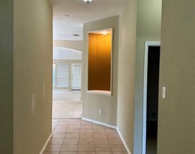 10701 Nashville Drive - Photo Thumbnail 1