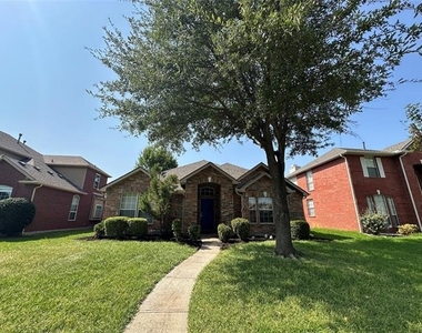 10701 Nashville Drive - Photo Thumbnail 23