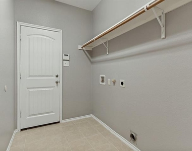 1101 Kaufman Road - Photo Thumbnail 5