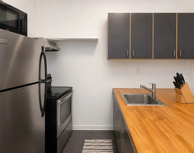 311 Troutman Street - Photo Thumbnail 5