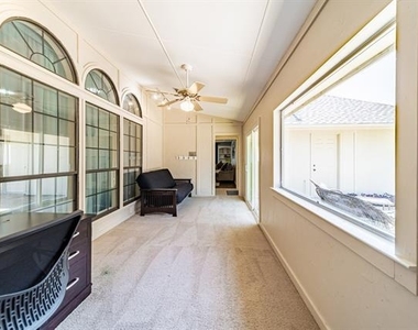 3305 Eisenhower Lane - Photo Thumbnail 19