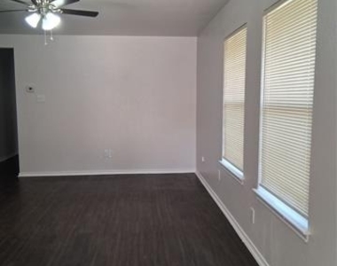 13651 Biggs Street - Photo Thumbnail 13