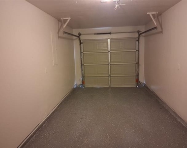 13651 Biggs Street - Photo Thumbnail 30