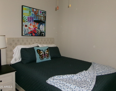 9151 W Greenway Road - Photo Thumbnail 61