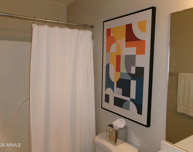 9151 W Greenway Road - Photo Thumbnail 42
