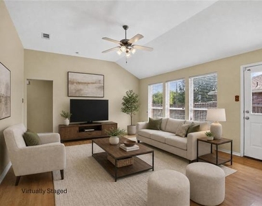 116 Meadow View Lane - Photo Thumbnail 3