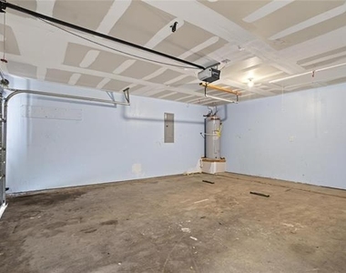 116 Meadow View Lane - Photo Thumbnail 19