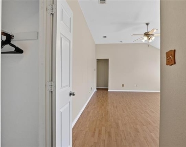 116 Meadow View Lane - Photo Thumbnail 1