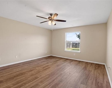 116 Meadow View Lane - Photo Thumbnail 10